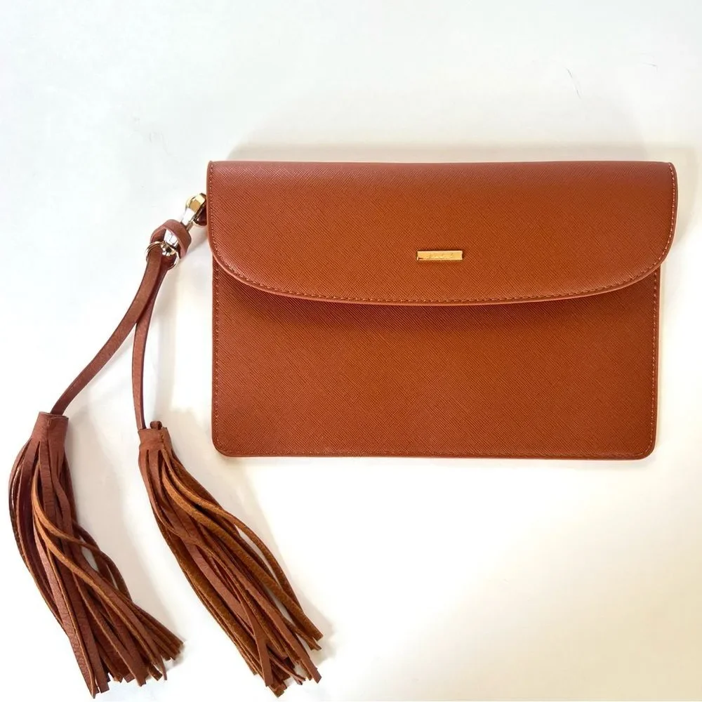 Loveook Cognac Brown Vegan Detachable Tassel Textured Snap Wristlet Clutch